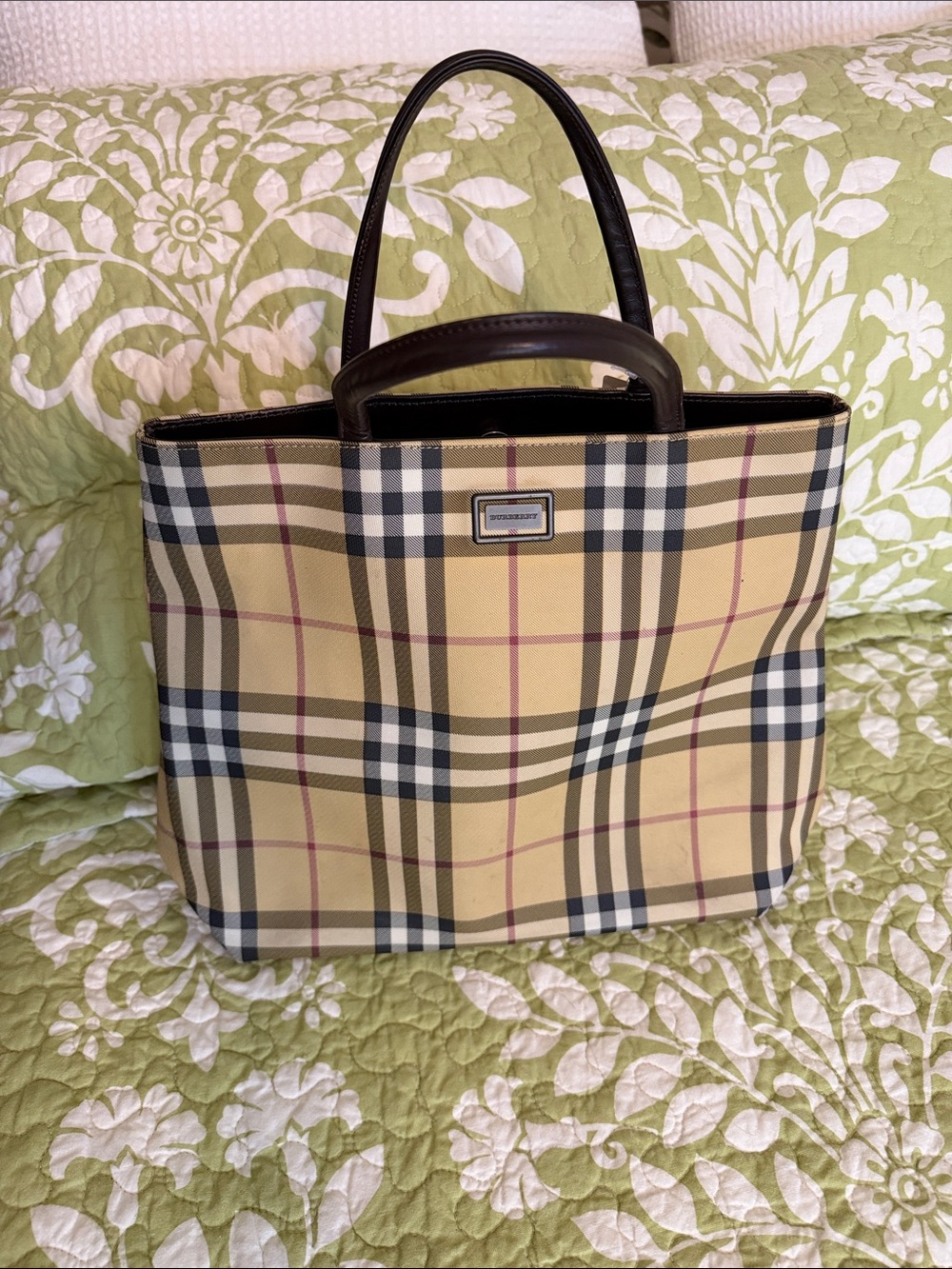 Burberry tote